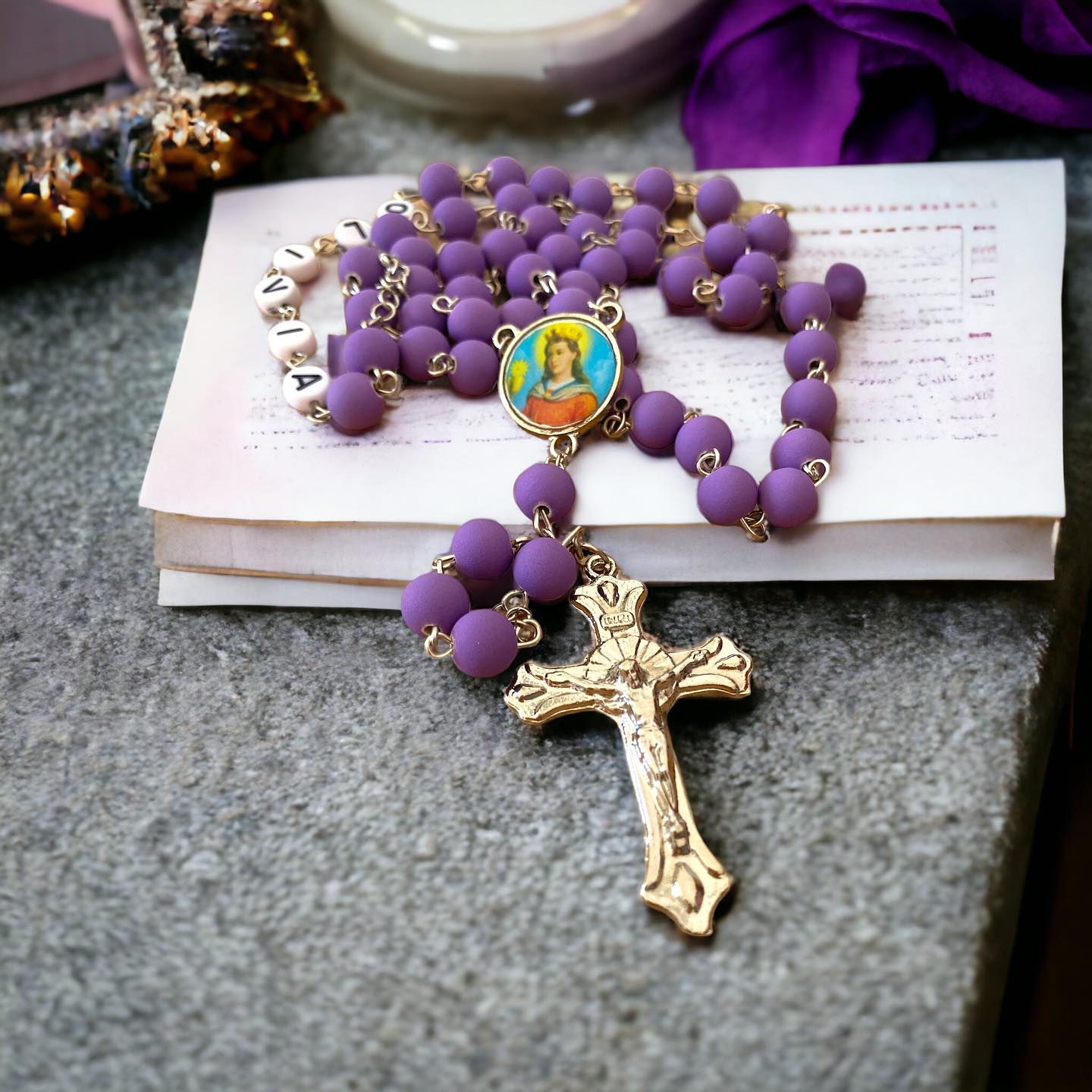 Terço cor uva (com outras opções de cores)