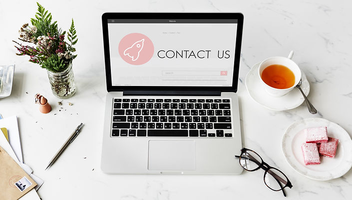 contact-helpdesk-customer-service-spaceship-graphic-concept (FILEminimizer).jpg