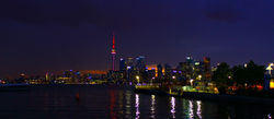 Toronto night retouches