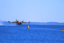 Canadair 3