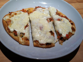 Naan Pizza with Quick Homemade Sauce