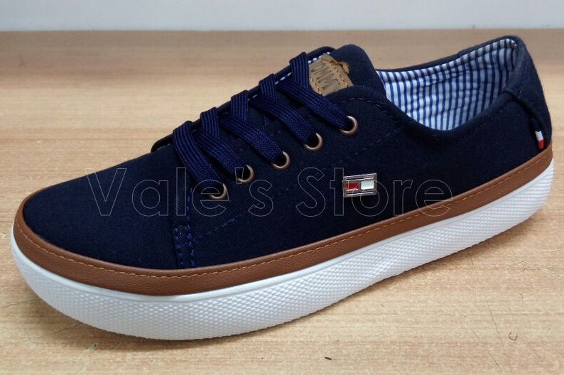 TOMMY AZUL MARINO