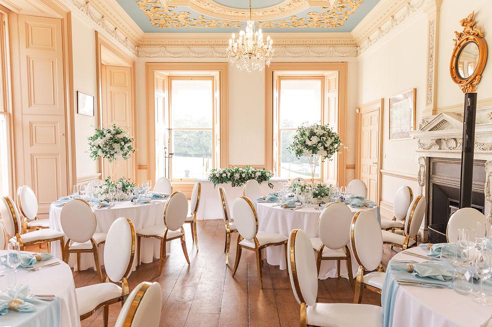 Do You Need Music During Your Wedding Breakfast? (Here’s What to Consider)