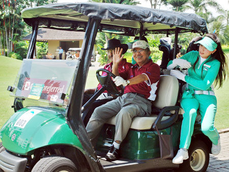 Ketua Umum Palang Merah Indonesia (PMI) Mantan Wakil Presiden Republik Indonesia Jusuf Kalla 2010