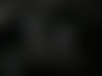 遠い川向こうに