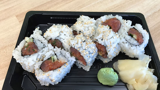 Spicy tuna roll **