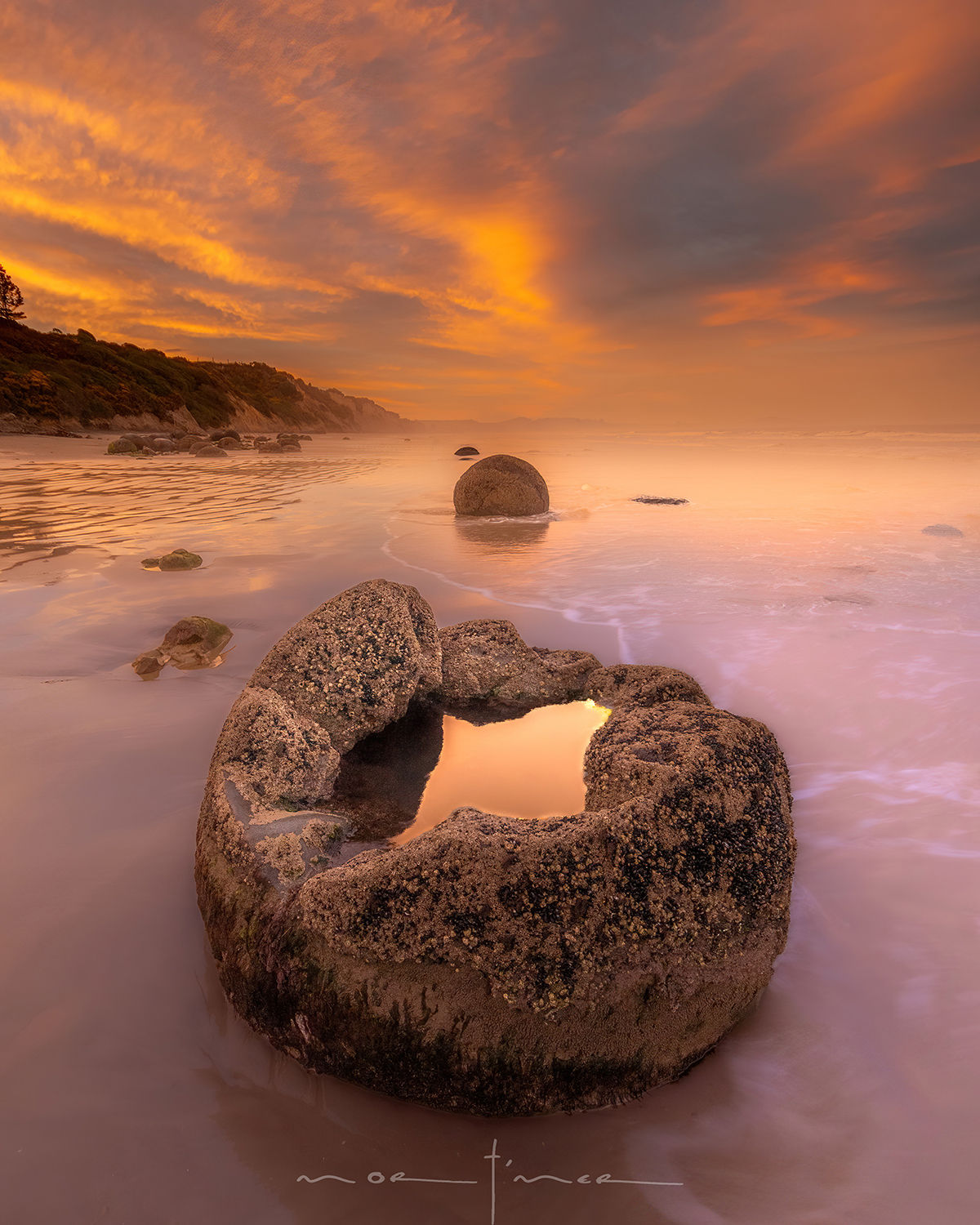 DIGITAL DOWNLOAD: Moeraki Boulders, New Zealand.