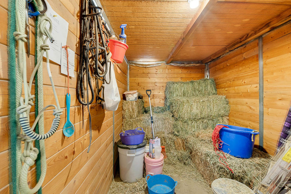 Appleatchee Riders tack room