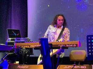 Intervju med Glenn Main - Norges svar på Jean Michel Jarre?
