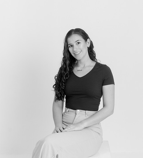 Nicole Barbosa, caucasion, long brown hair, smilng