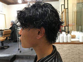 パーマでボリュームが出やすい方、、