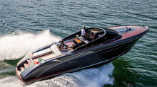 Роскошный максимум: закатный круиз на культовой Riva и ужин под звездами от отеля Metropole Monte-Carlo