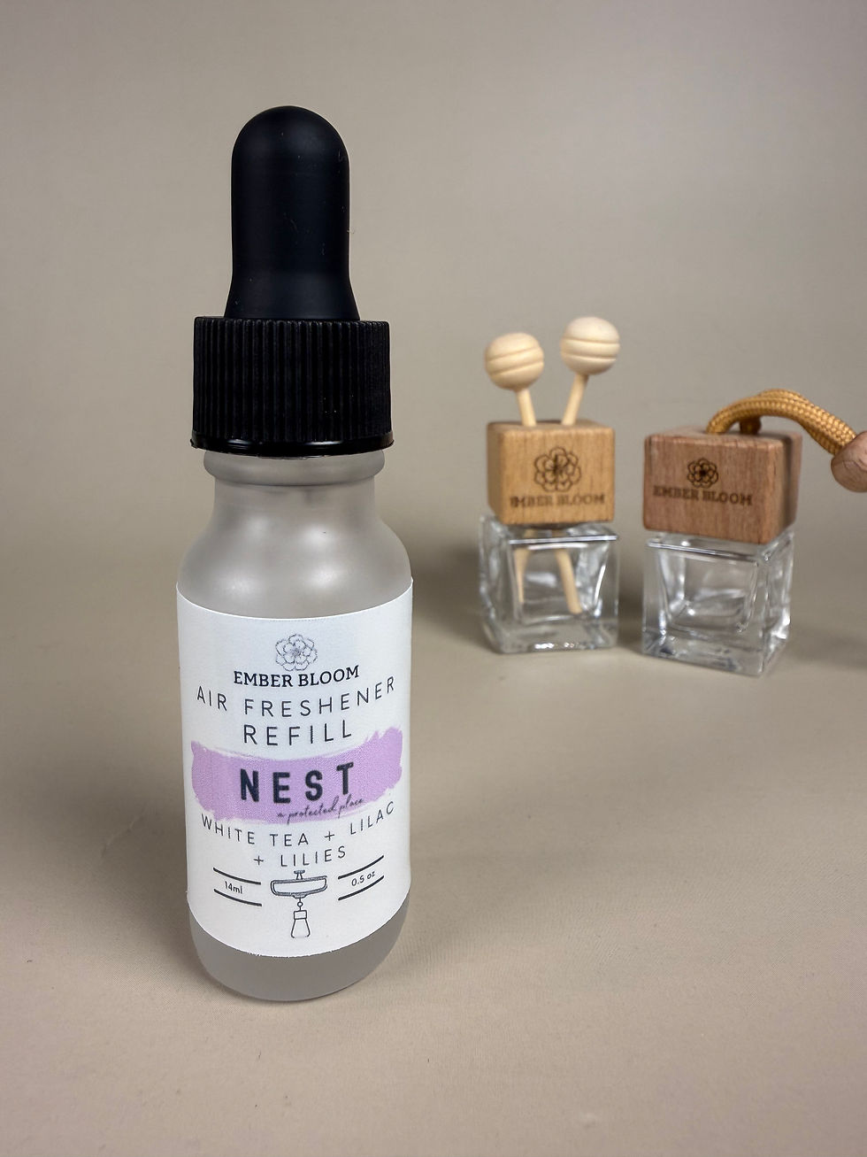 Thumbnail: Nest – Car Air Freshener Refill – White Tea + Lilac + Lilies