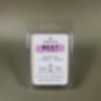 Hand-poured soy wax melts, Nest white tea, citrus, and lilac scent, made in Canada.
