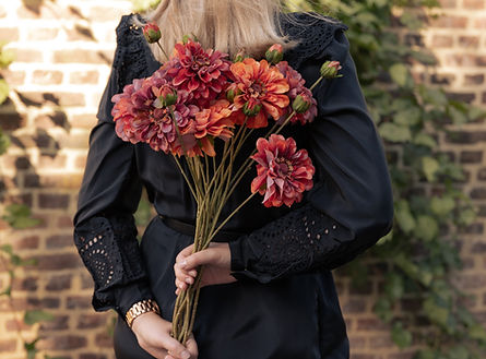 Zijden bloemen van Moments by Maureen