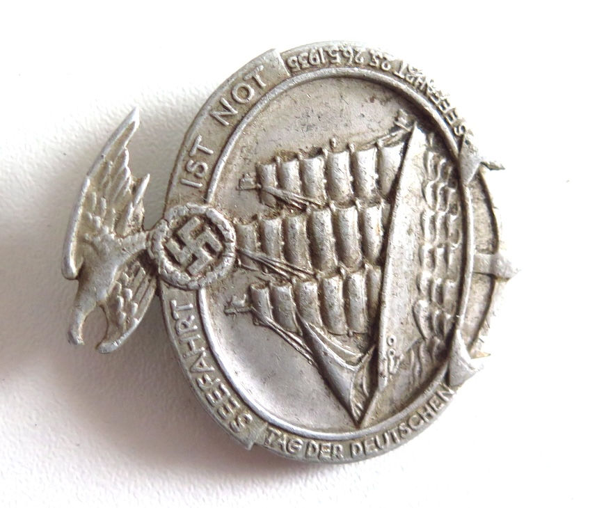 Thumbnail: WW2 1935 German SEEFAHRT IST NOT Tinnie badge