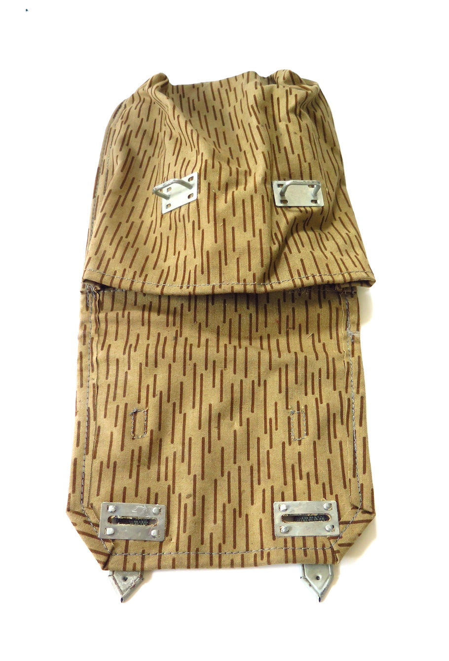 Thumbnail: East German AK Pouch