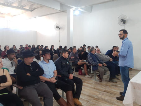 Trigo forrageiro e sustentabilidade foram pautas para estudantes agrícolas na Fenasul Expoleite
