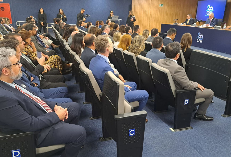 Primeiro ato oficial do ministro Edson Fachin foi um encontro com presidentes de associações da magistratura, na sede do Conselho Nacional de Justiça, em Brasília (DF) (Foto: Divulgação)
