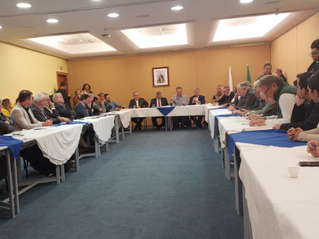 Cooperativas debatem com o governo federal medidas como acesso ao crédito