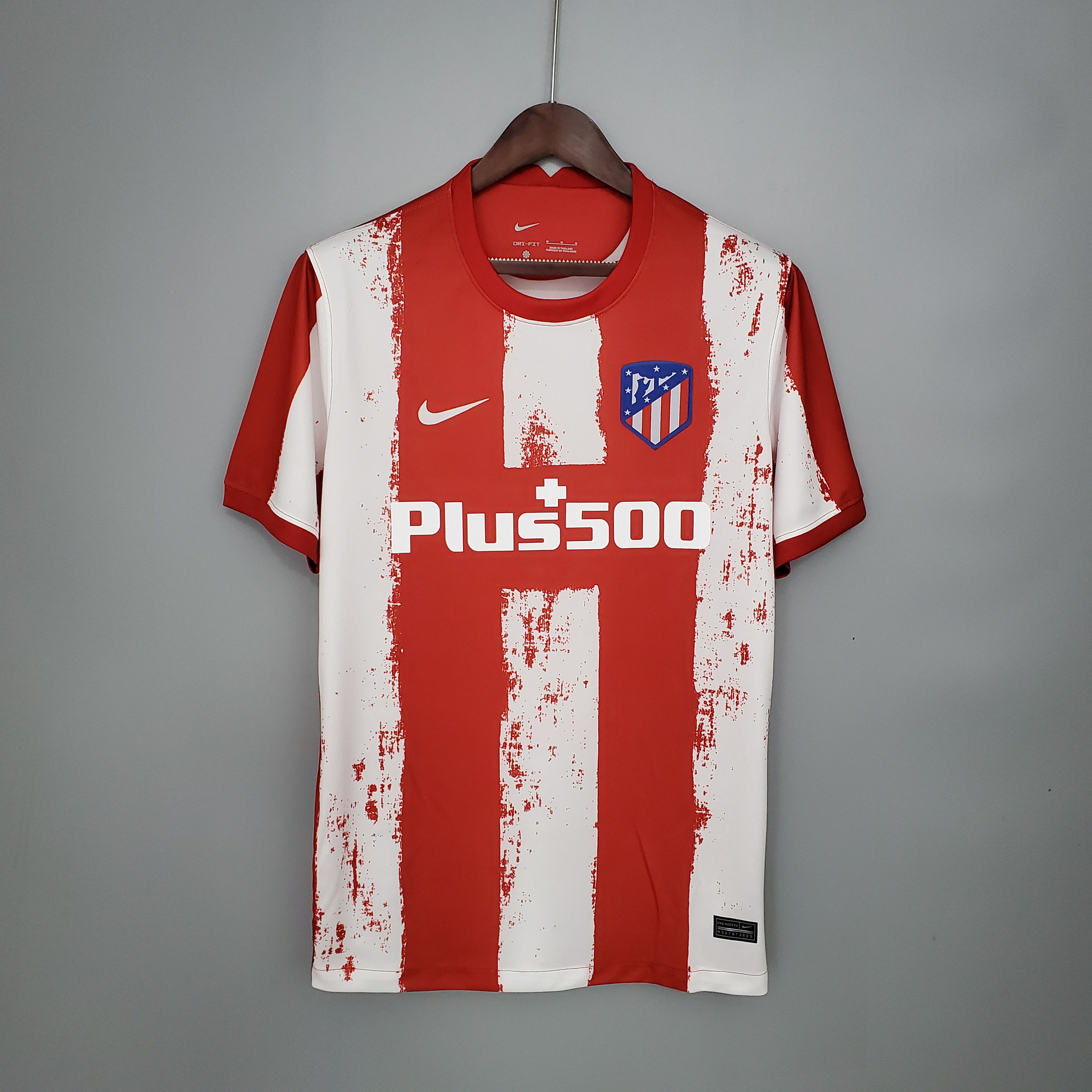 Camisa Atlético de Madrid I 21/22 Vermelha e Branca - Nike - Masculino Torcedor
