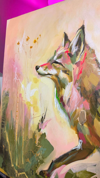 Détail du profil d’un renard peint par Mélissa Henri, œuvre Échine en acrylique sur toile.