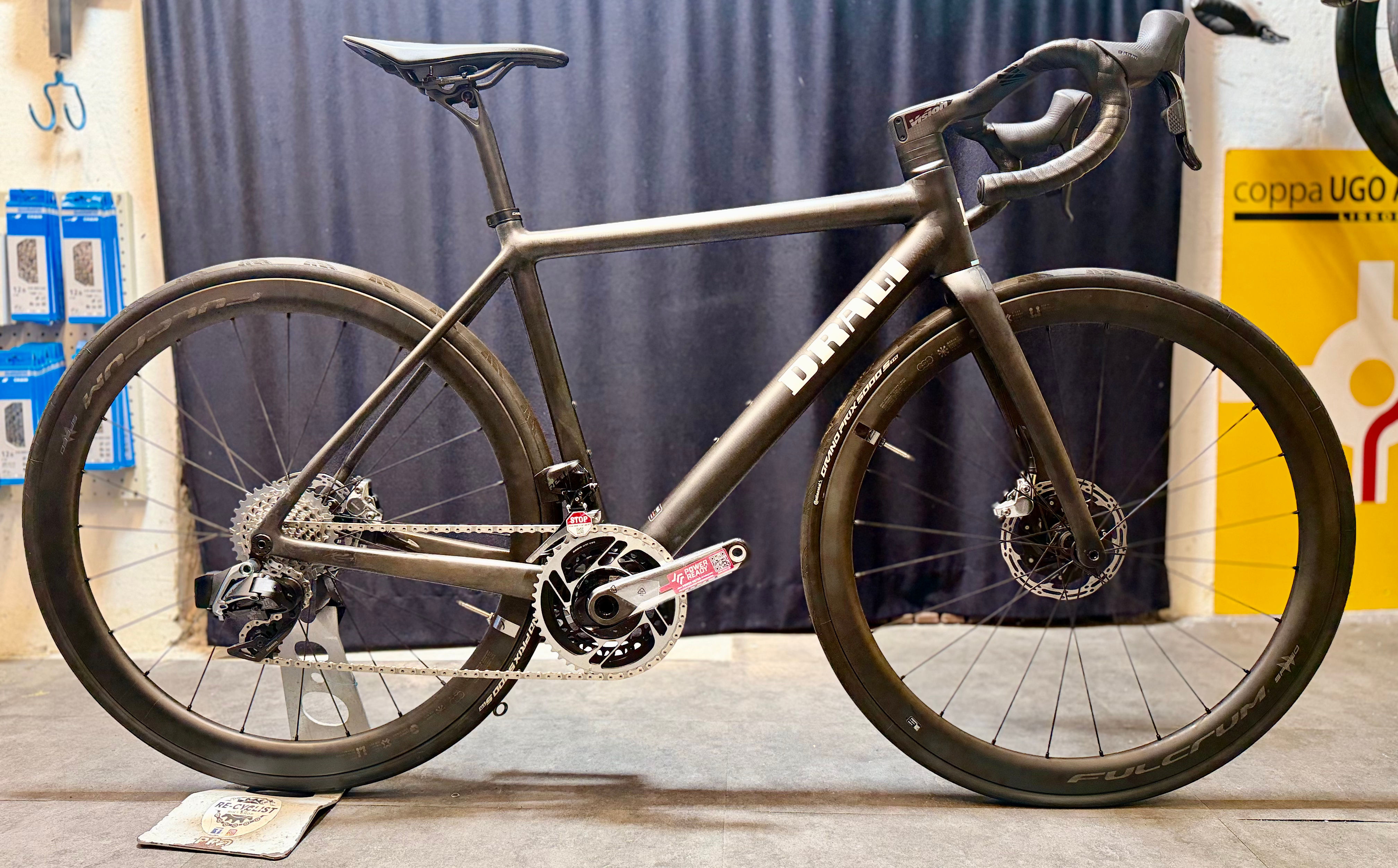 Drali Opale taglia 52 ex expo con SRAM Red AXS 12v nuovo, Vision Metron 5D EVO e ruote Fulcrum Racing Speed Carbon con cuscin