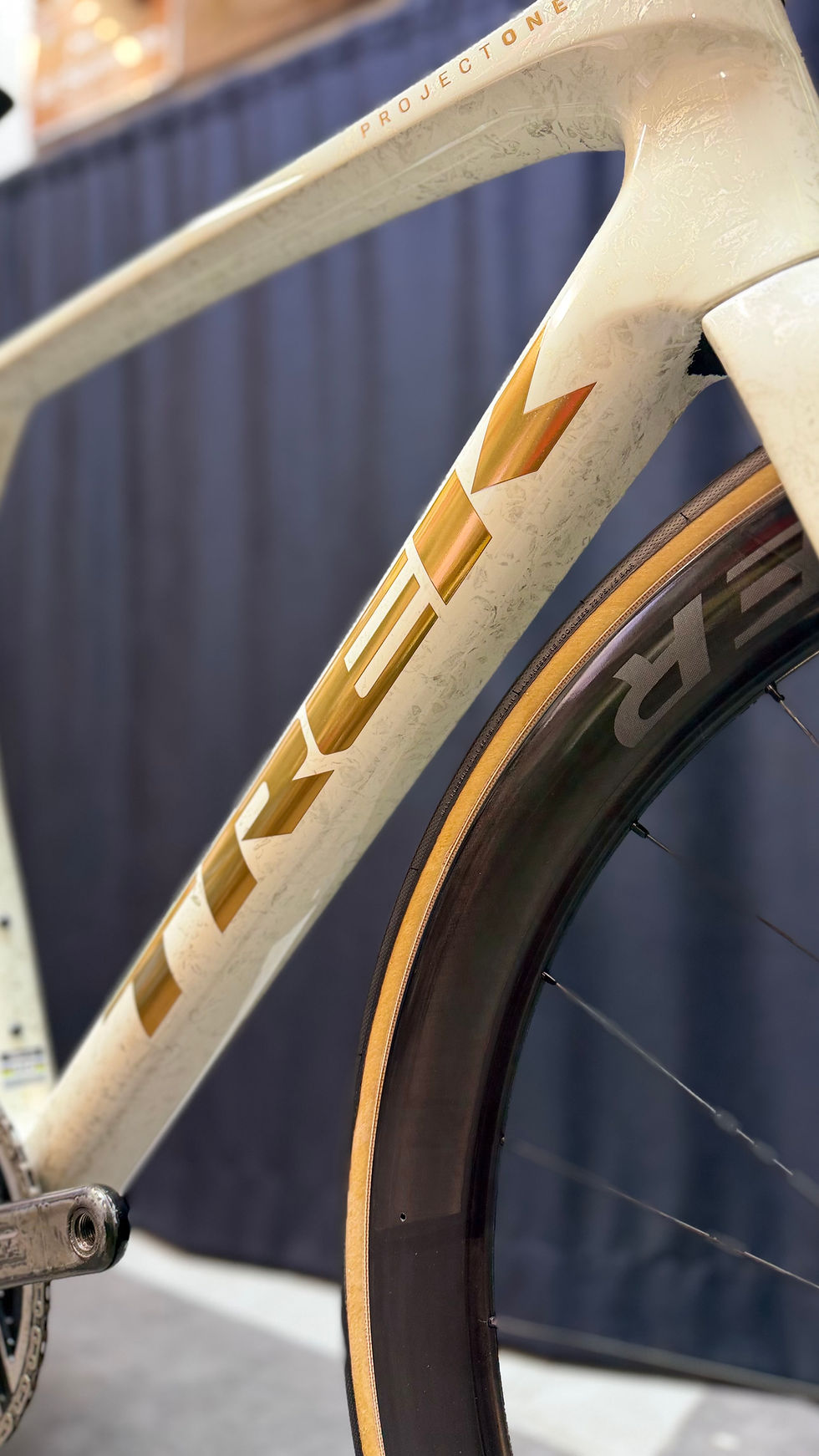 Miniatura: Trek Madone SLR 9 Gen 8 Project One taglia L con SRAM Red AXS 12v e ruote Bontrager Aeolus RSL 51