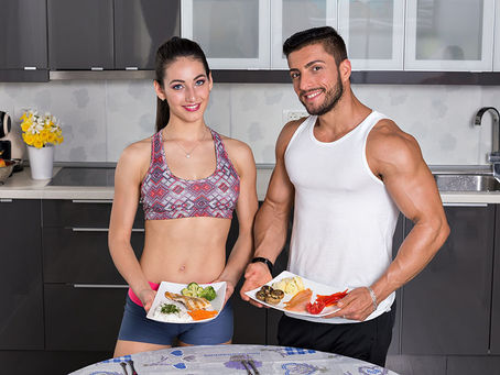 Foods That Help You Build Muscle (list)