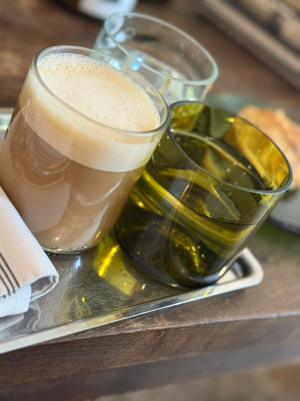 Thumbnail: JDB X LES BONNES SOEURS - Tee shirt " BASILE " noir délavé