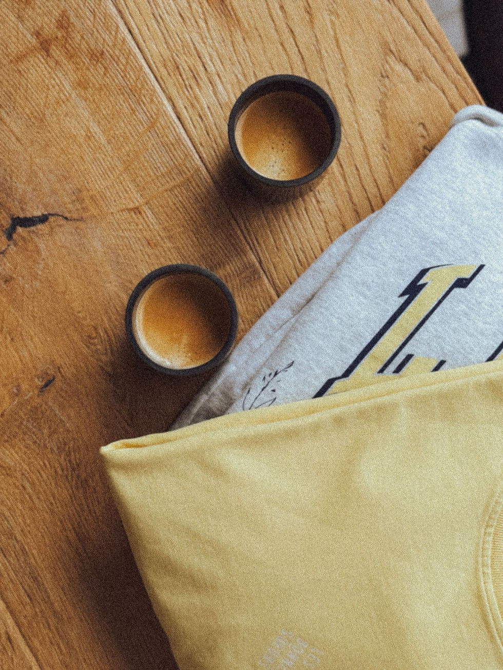 Thumbnail: Tee shirt " BASILE " jaune