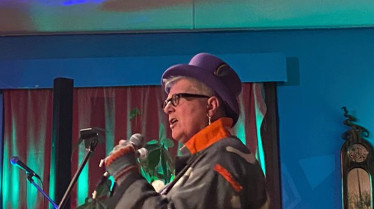 Jenny Lynne Sessions at Zu Cafe - Birthday Shamanic Gathering 098.PNG