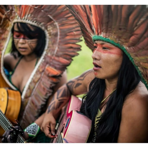 SAMIA BIRUANI & MAWA YSA KENEYA - HUNI KUIN TRIBE