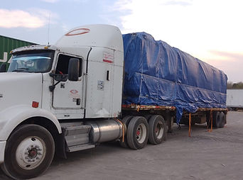 Traslado terrestre y distribución en México de equipos de enfriamiento industrial MITA con logística de entrega directa en planta.