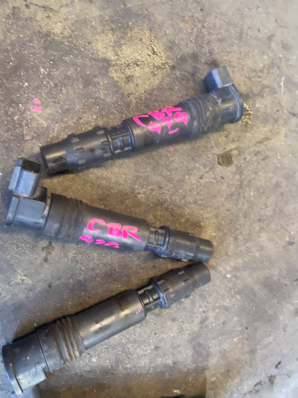 Thumbnail: HONDA CBR 929 2000 MODEL STICK COILS 