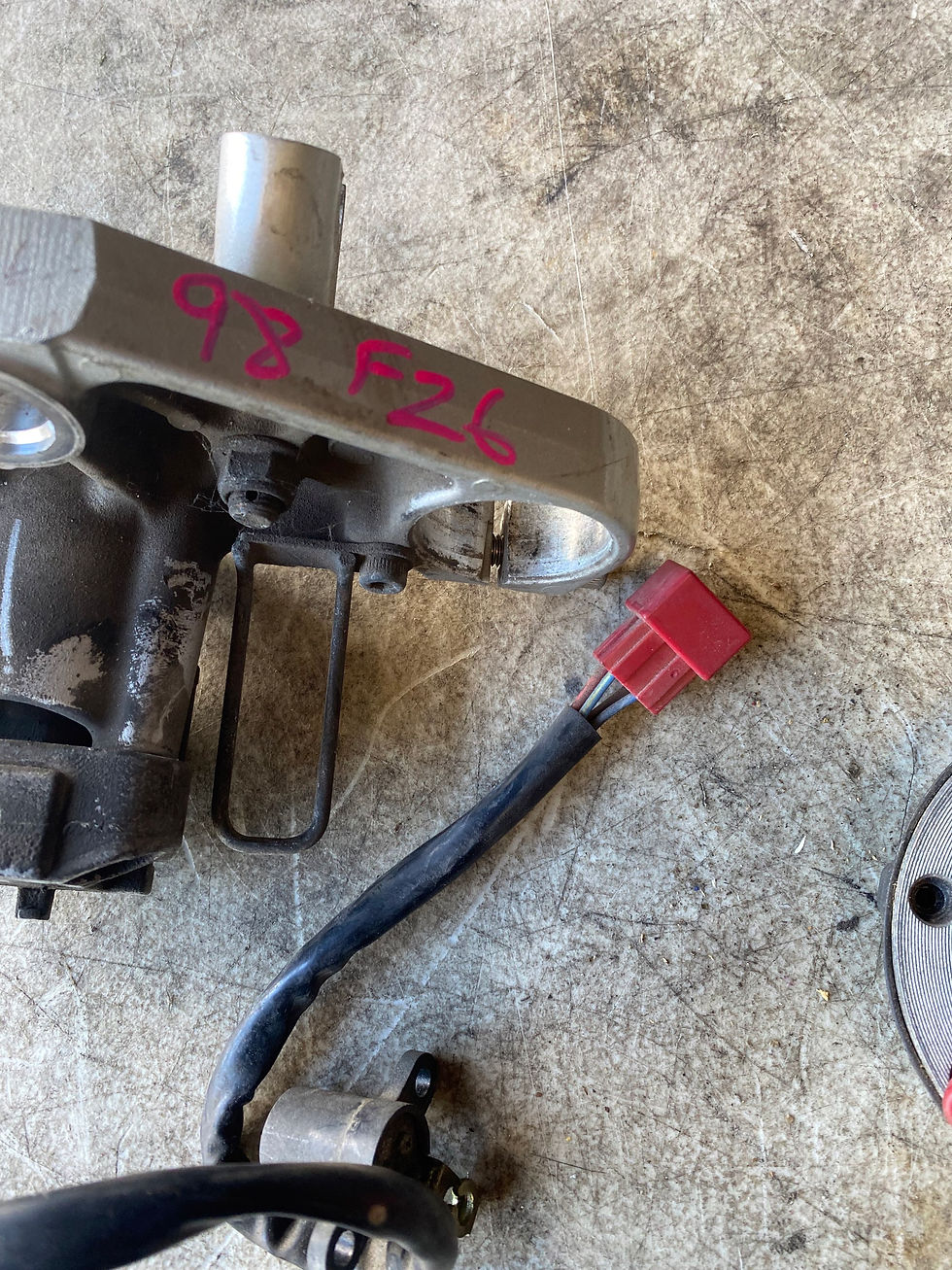 Thumbnail: YAMAHA FZ6 1998 MODEL LOCKSET