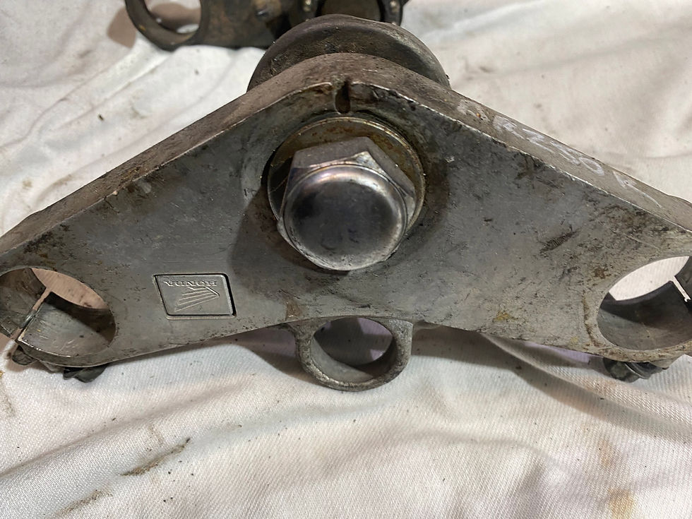 Thumbnail: HONDA CBR 250 R 1989 TOP TRIPLE CLAMP