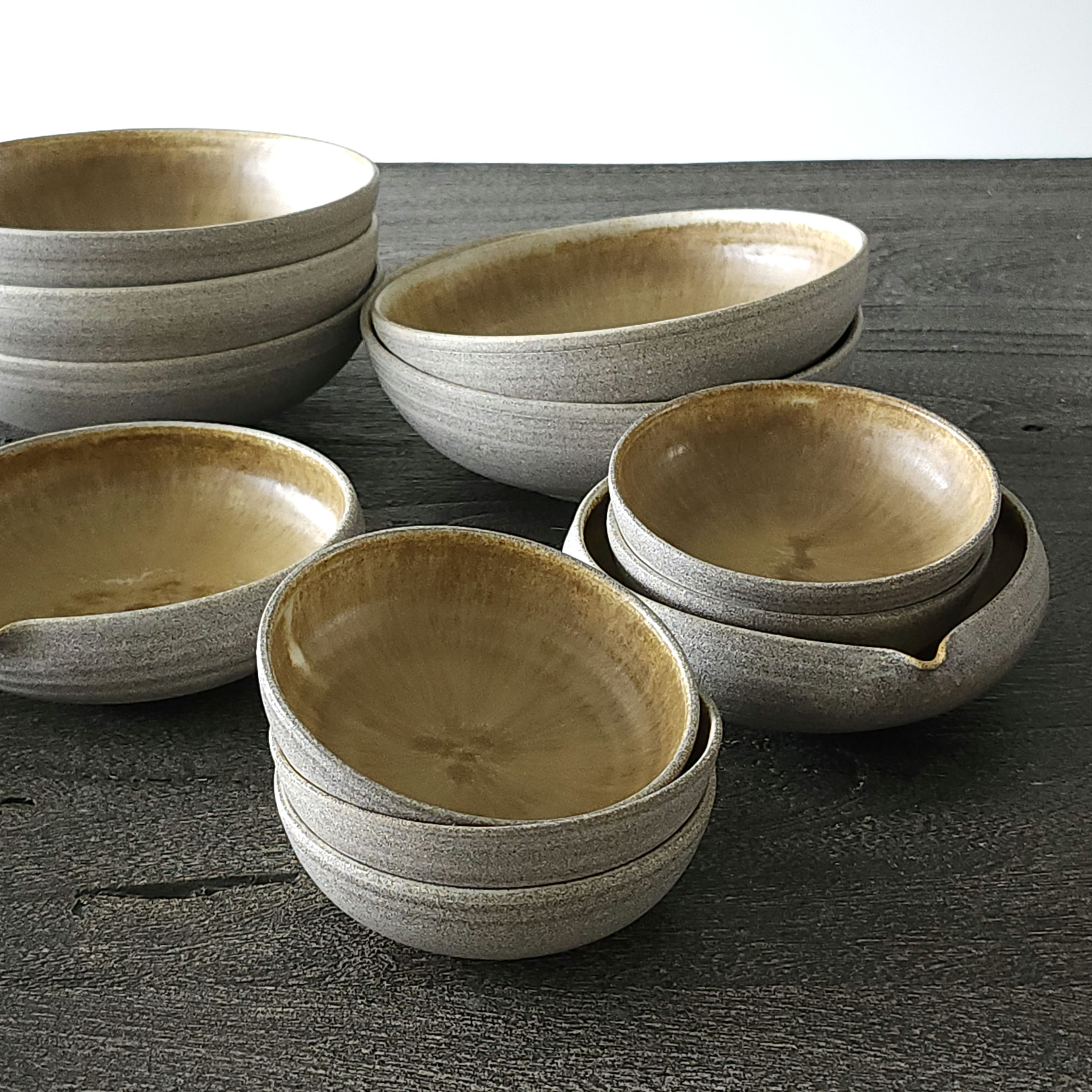 Golden ochre bowl small 04