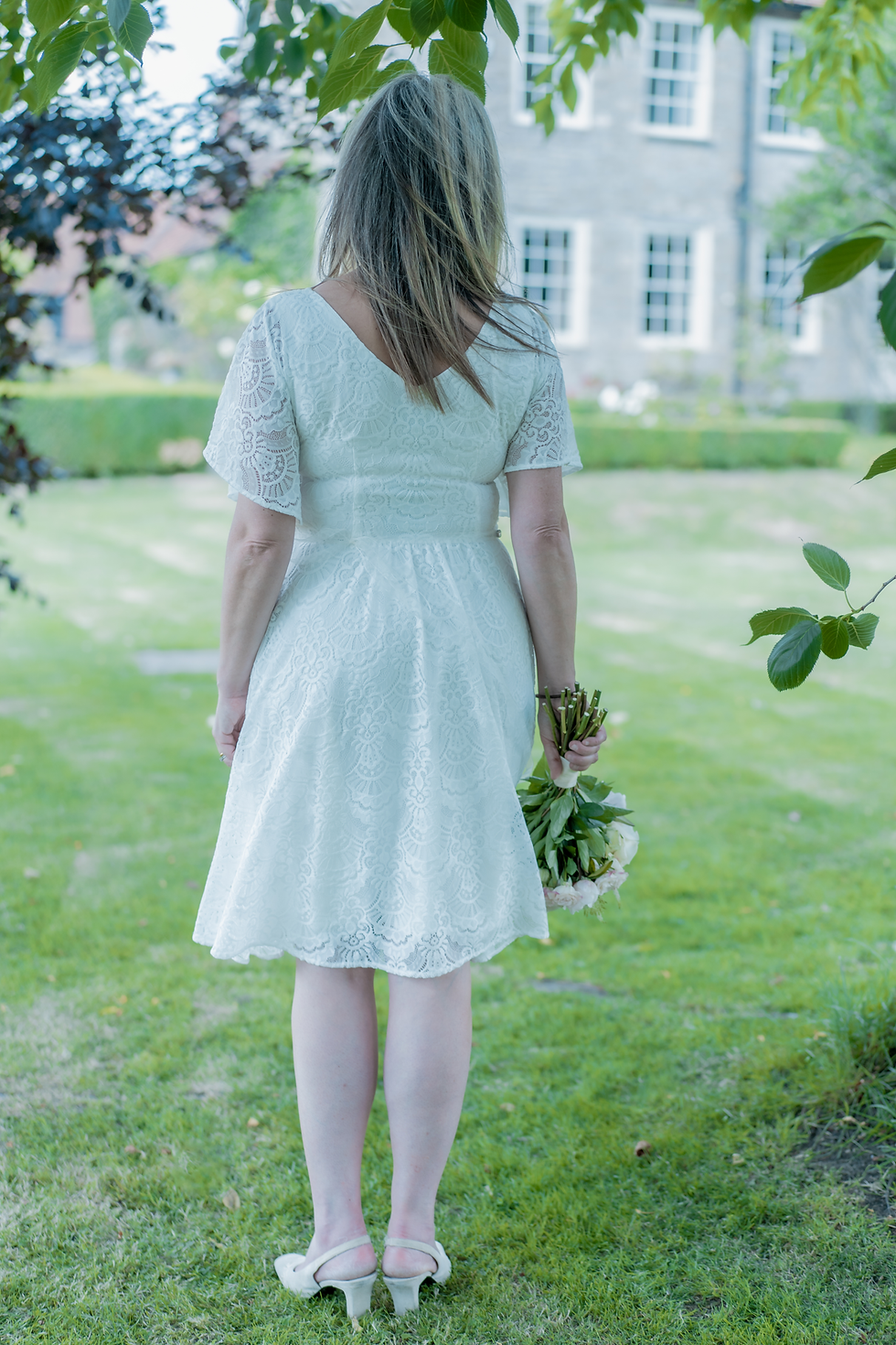 Thumbnail: Size 10-12 Beth Midi Kimono Wedding Dress