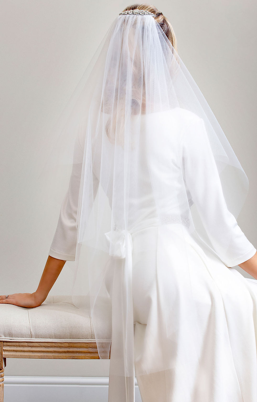 Thumbnail: Cut Edge Short Wedding Veil