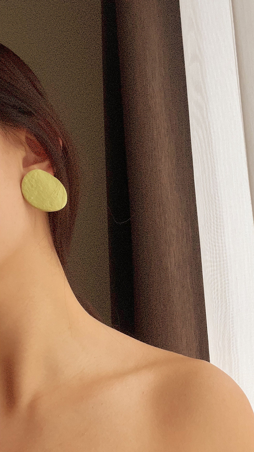 Thumbnail: Circle Stone studs