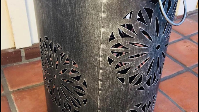 Metal hamper