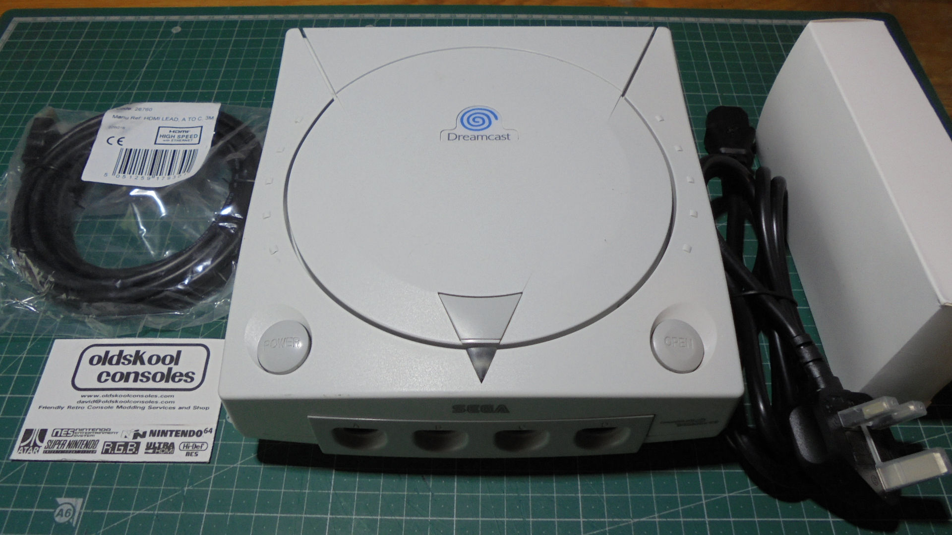 PAL Dreamcast with RetroGEM PixelFX HDMI BUNDLE