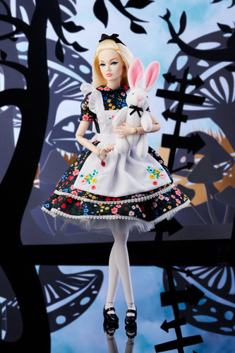 So Curious Poppy Parker 2022 Dressed Doll | gtGdollwear