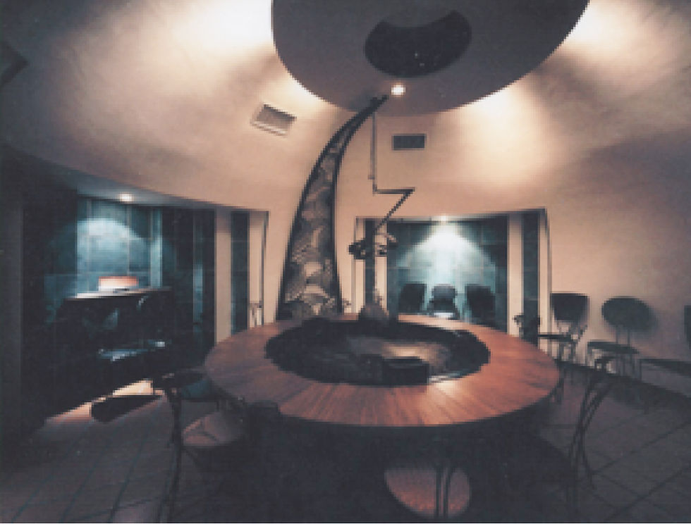 和モダンと自在鉤の相性良し