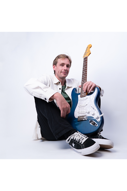 Promo pic_edited.png