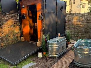 Breathwork by Essex menopause coach at Sauna in the wild. 