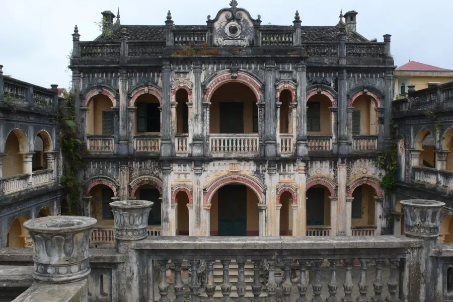 Hmong King Palace – Cultural insight