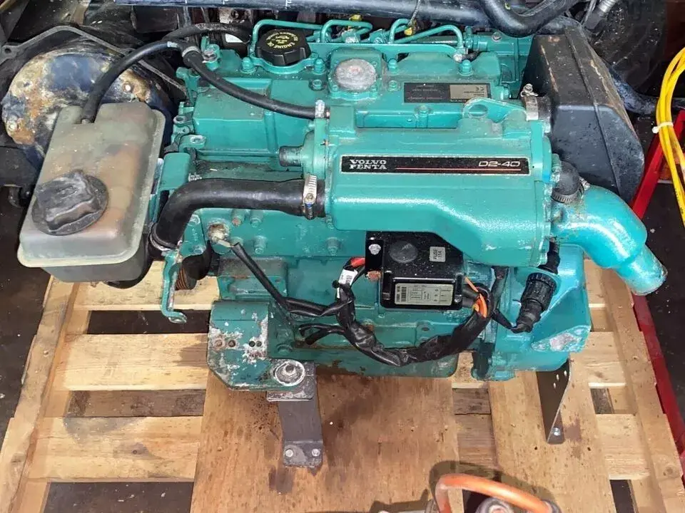 Volvo Penta D2-40F Marine Diesel Engine