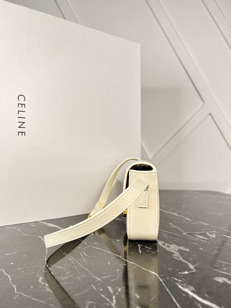 Thumbnail: TRIOMPHE SHOULDER BAG